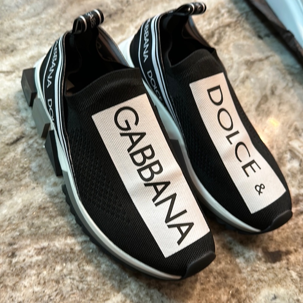 Authentic. Dolce and Gabbana Sorrento Knit Sneakers Size 38